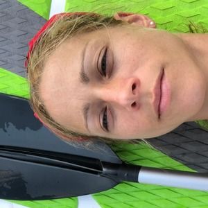 Meet your Posher, Elaine